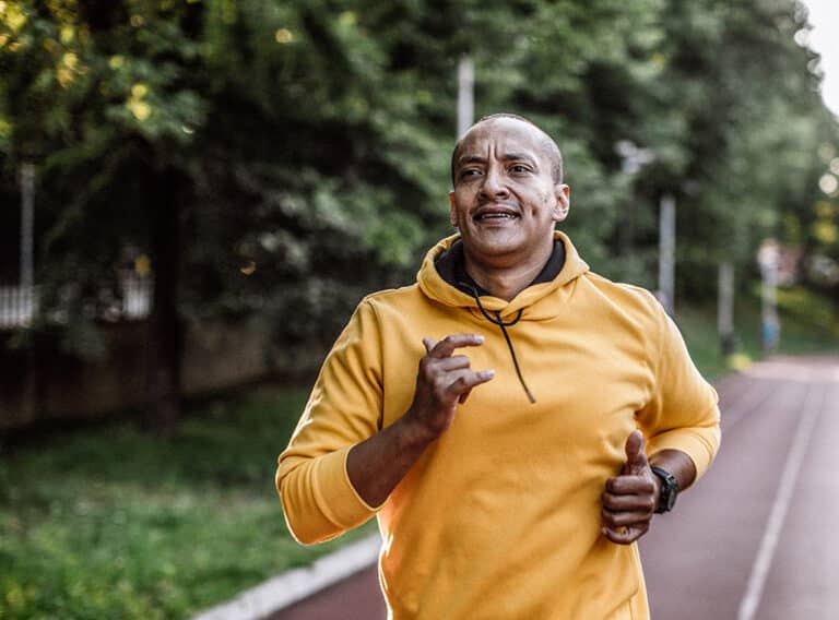 Can the heart function with leaky valves?